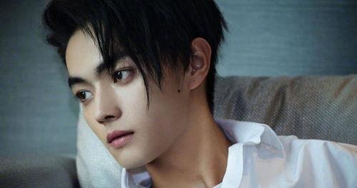 娱乐大瓜爆料许凯视频,娱乐大瓜背后的惊人真相 第2张 娱乐大瓜爆料许凯视频,娱乐大瓜背后的惊人真相 第2张